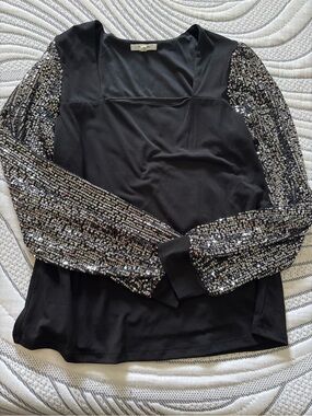 Maurices Black Sequin Sleeve Women's Top